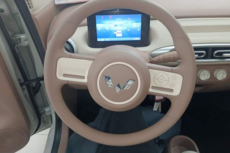 Used Wuling Hongguang MINIEV 2025 Four-Door Version Advanced Edition