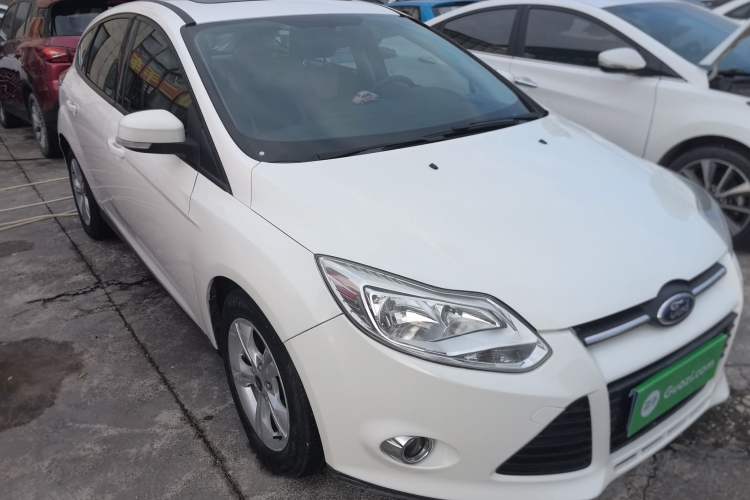 Used Ford Focus 2012 Hatchback 1.6L Automatic Fashion Edition
