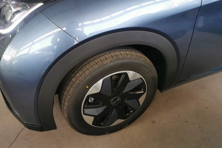 Used BYD Dolphin 2025 420km Free Edition
