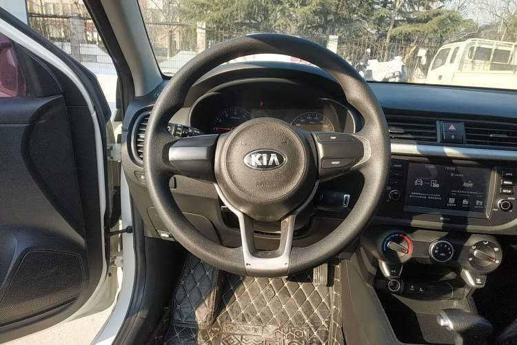 Used Kia K2 2017 Sedan 1.4L Automatic GLS
