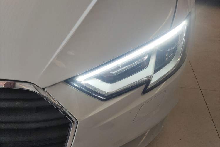 Used Audi A3 2018 30th Anniversary Edition Sportback 35 TFSI Ambition Model