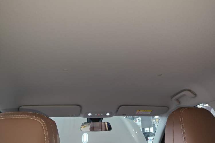 Used Wuling Bingo S 2025 Model 325km Deluxe Edition