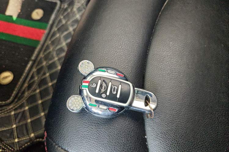 Used  MINI 2018 1.5T ONE
