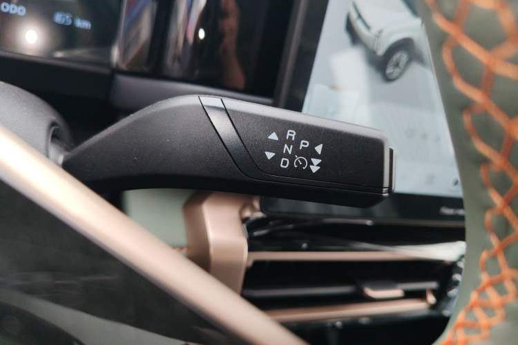 Used  03 2024 401km Two-Wheel Drive Standard Advanced Version