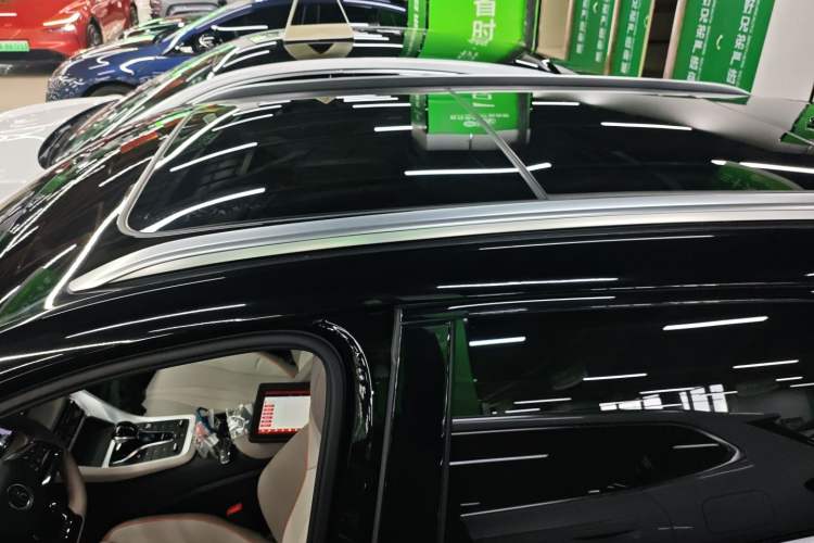 Used BYD Song Pro New Energy 2024 HONOR Edition DM-i 110KM Excellence Model
