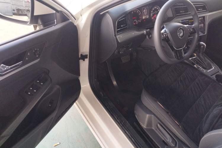 Used Volkswagen Lamando 2021 230TSI DSG Fashion Edition
