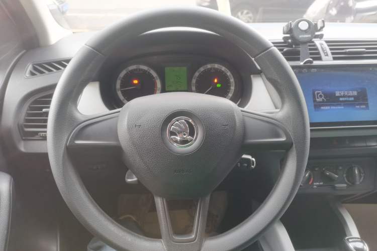 Used Skoda Fabia 2017 1.4L Automatic Car Enjoy Edition