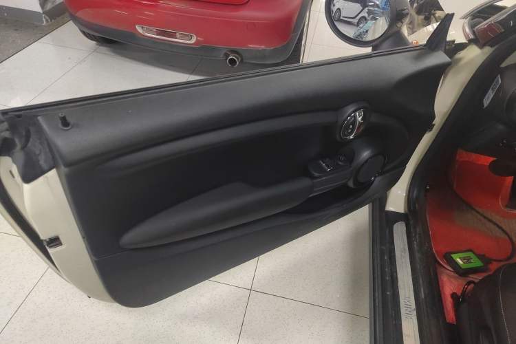 Used  MINI 2014 1.5T COOPER Fun
