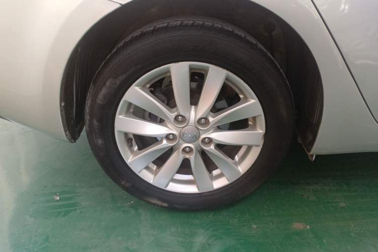 Used Kia K3 2013 1.6L Automatic GL
