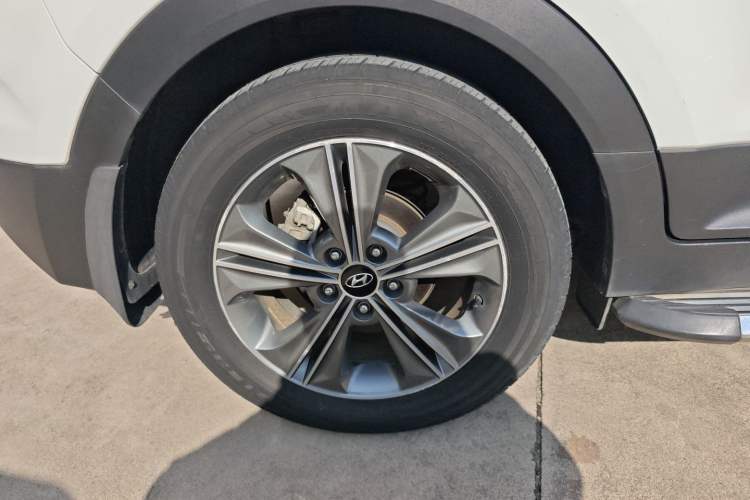 Used Hyundai ix25 2015 1.6L Automatic Two-Wheel Drive Smart GLS Trim
