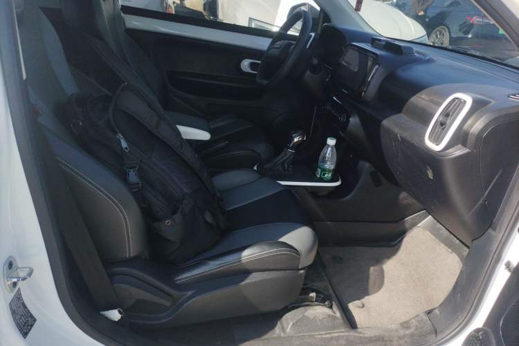 Used Roewe Clever 2022 311km QiQi BoBo Edition
