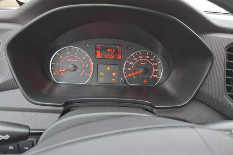 Used Wuling Hongguang V 2022 1.5L Jingqu Edition Electric-Assist LAR
