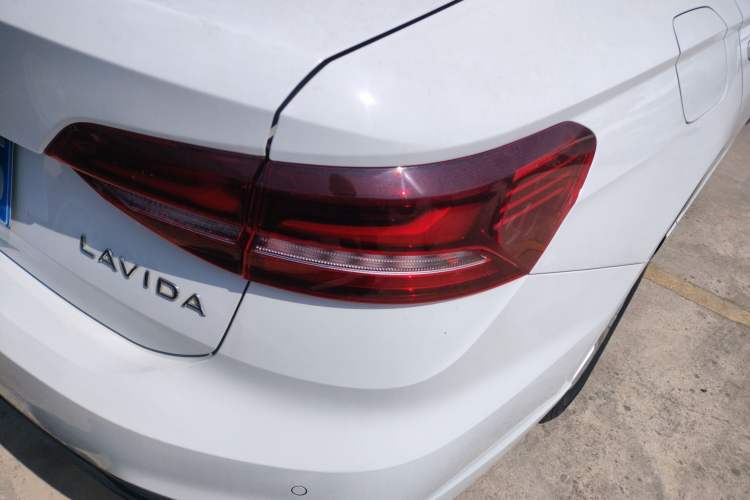 Used Volkswagen Lavida 2023 1.5L Automatic De Yi Edition
