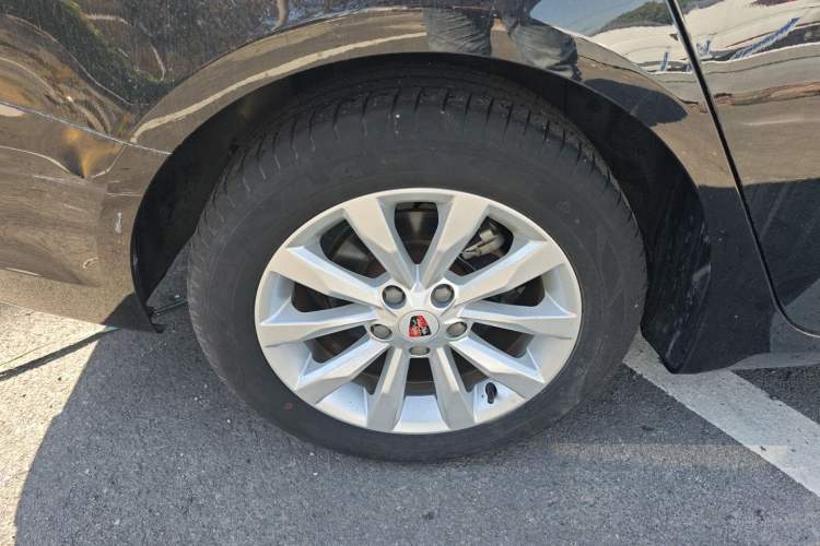 Used Roewe i6 2017 20T Manual Luxury Edition
