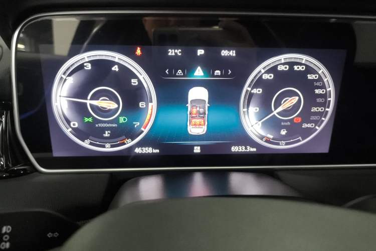 Used Hongqi HS5 2022 Revised Version 2.0T Smart Connect Flagship Edition
