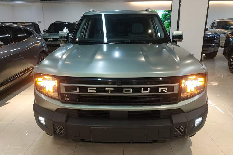 Used JETOUR Freelander 2025 2.0TD Automatic XWD Conqueror
