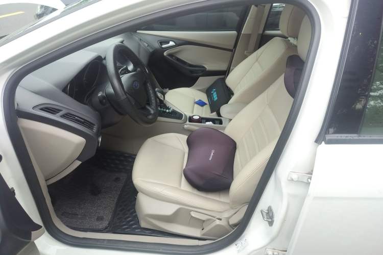 Used Ford Focus 2017 Sedan 1.6L Automatic Comfort Plus SmartDrive Edition
