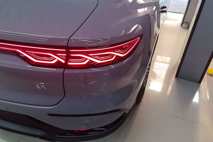 Used BYD Han 2025 EV Intelligent Driving Edition 701KM LiDAR Flagship Model