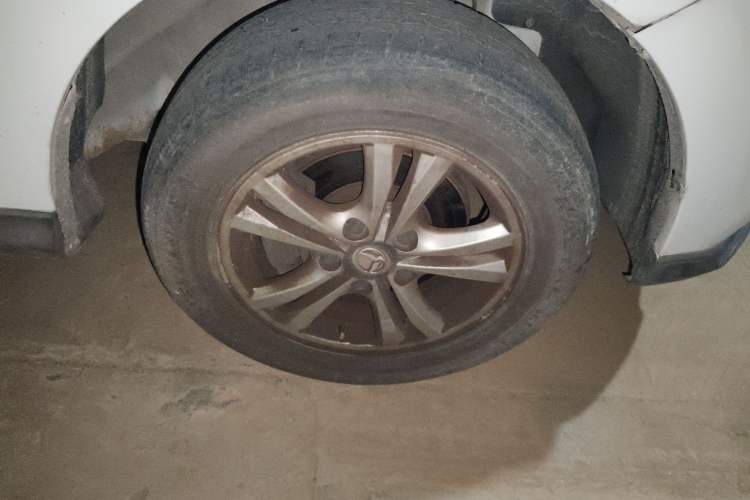 Used HYOSOW H3 2017 1.5L Manual Comfort Sunroof Version