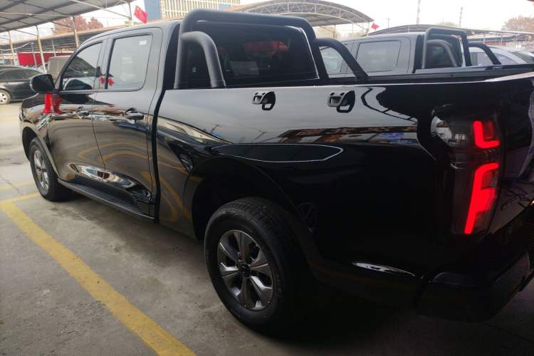 Used Great Wall Poer 2023 2.0T Commercial Version Automatic Diesel Two-Wheel Drive Elite Trim with Long Bed – GW4D20M
