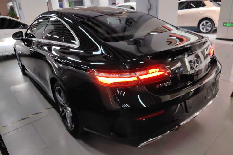 Used Mercedes-Benz E-Class 2020 E 260 Coupe
