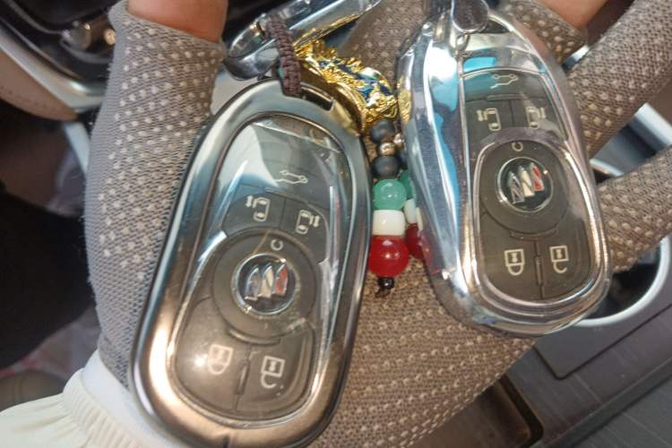 Used Buick GL8 2021 ES Land Cruiser 653T Smart Flagship Model
