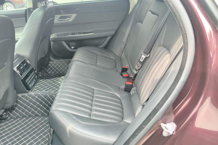 Used Jaguar XFL 2017 XFL 2.0T 240PS Premium Edition