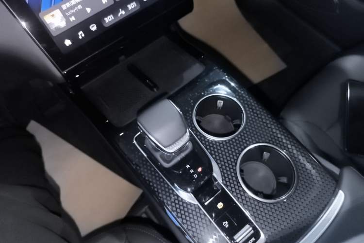 Used Hongqi HS3 PHEV 2024 PHEV 115km Jingwei Edition
