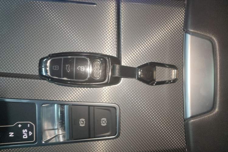 Used Audi A6L 2020 40 TFSI Luxury Dynamic Model
