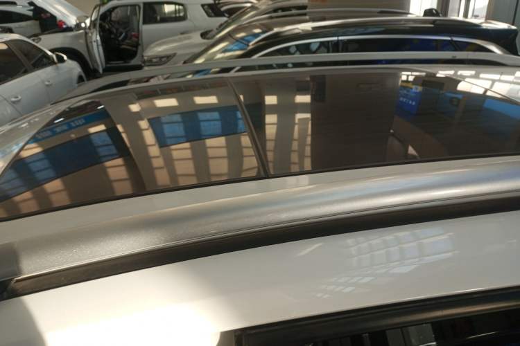 Used Ford Kuga 2015 2.0L GTDi Four-Wheel-Drive Sport Model