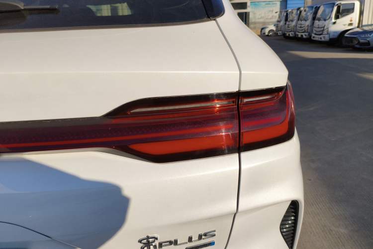 Used BYD Song PLUS New Energy 2025 DM-i Smart Drive 112KM Prestige Model
