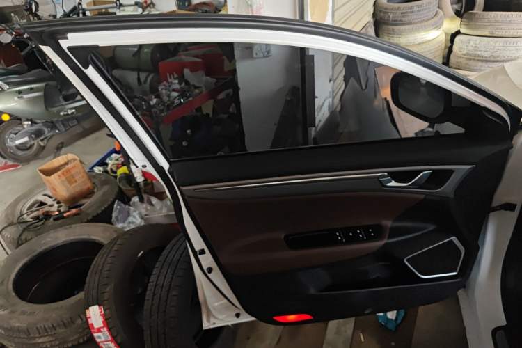 Used Geely Auto Emgrand GL 2018 1.4T DCT Prestige Smart Connectivity Version
