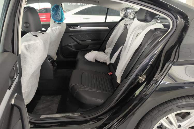 Used Volkswagen Magotan 2023 2 Million Units Limited-Edition 280TSI DSG Comfort Version
