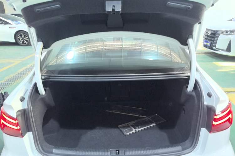 Used Audi A3 2020 Limousine 35 TFSI Fashion Edition China VI Emission Standard
