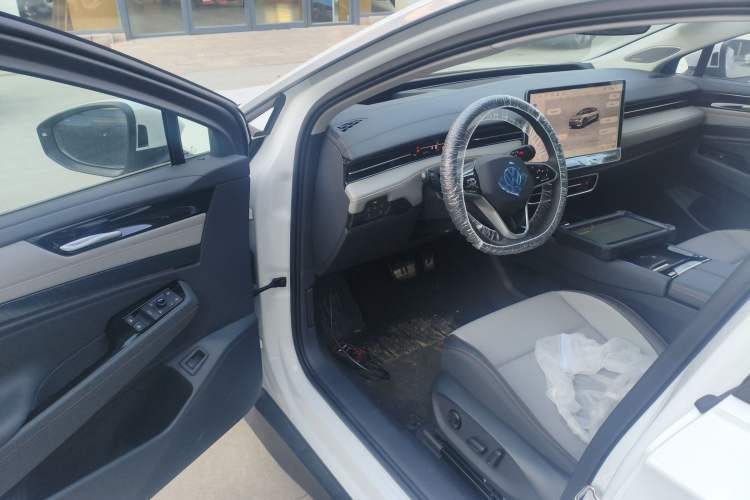 Used Volkswagen ID.7 VIZZION 2024 AIR model