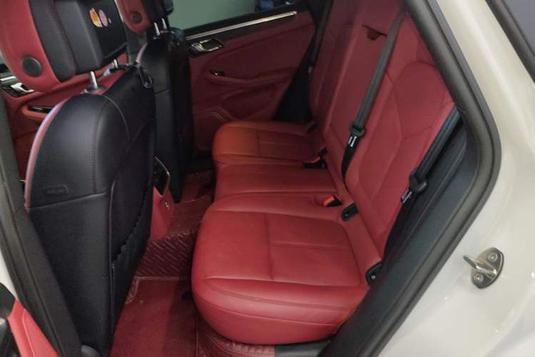 Used Porsche Macan 2023 Macan 2.0T
