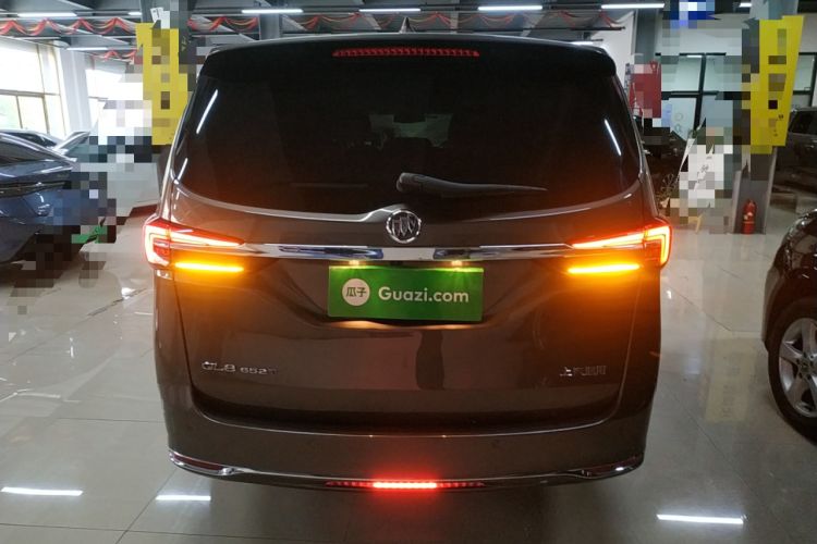 Used Buick GL8 2023 Land Executive Class 652T Luxury Model
