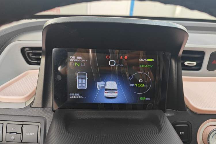 Used Wuling Hongguang MINIEV 2022 Macaron Premium Model – Lithium Iron Phosphate
