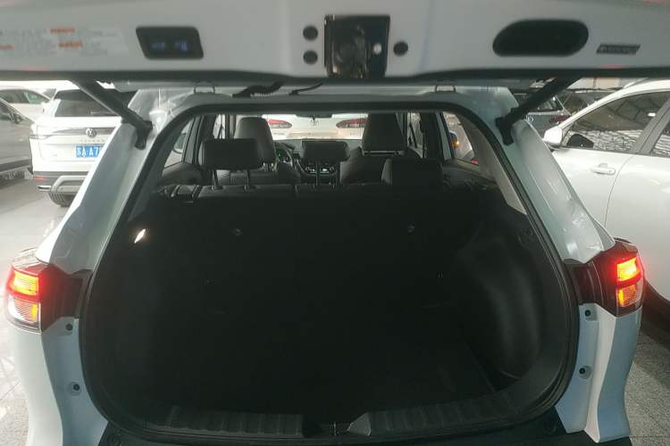 Used Toyota FRONTLANDER 2022 2.0L CVT Luxury PLUS Edition
