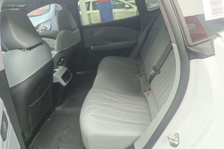 Used  E8 2025 700 km Long-Range Intelligent Driving Version
