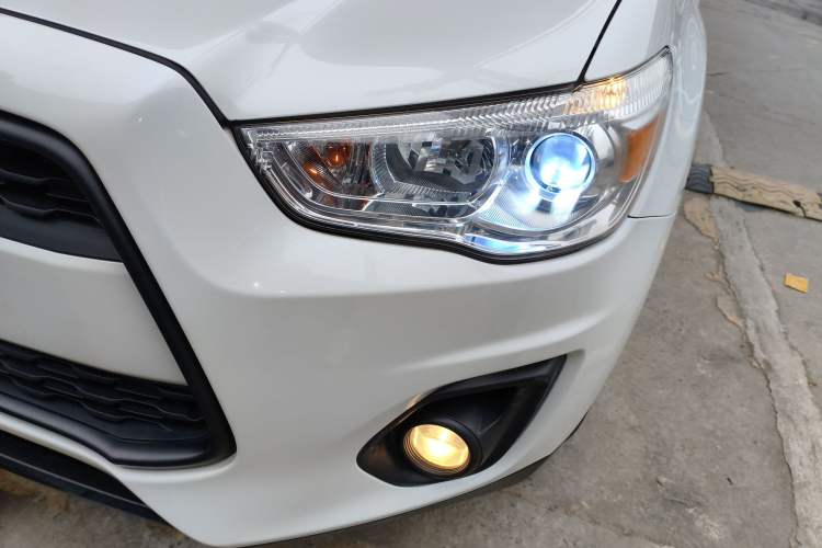 Used Mitsubishi ASX 2013 2.0L CVT Two-Wheel Drive Elite Edition