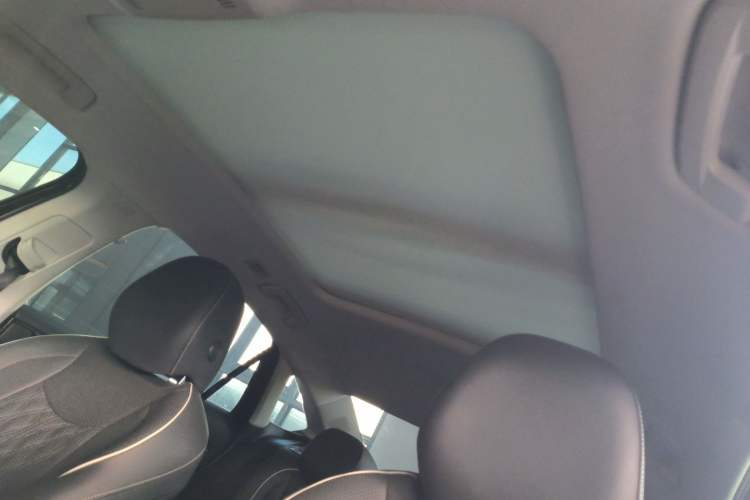 Used Volkswagen Magotan 2024 380TSI DSG Prestige Edition DaMai Package
