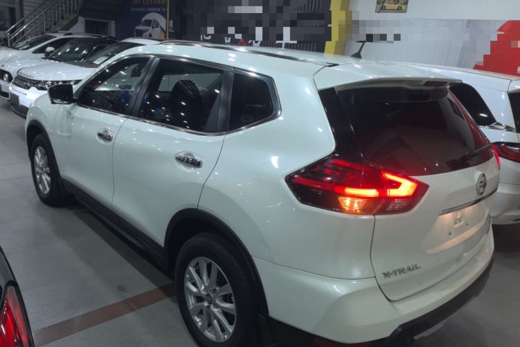 Used Nissan X-Trail 2019 2.0L CVT Smart Connect Comfort Edition 2WD
