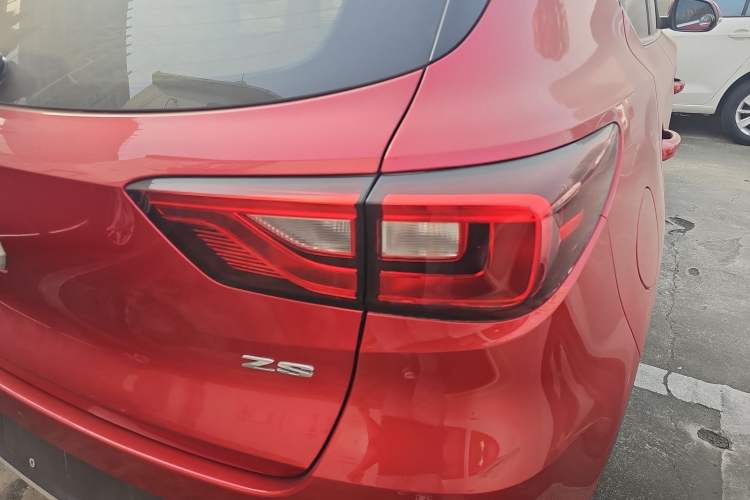 Used MG ZS 2020 Global Bestseller with 1.5L Engine Manual Transmission and a Massive 65-Inch Panoramic Sunroof Version
