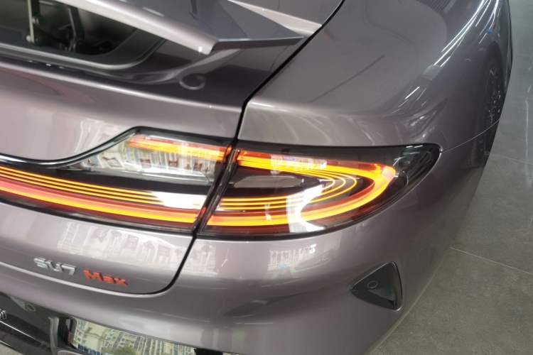 Used  SU7 2024 Four-Wheel Drive Ultra-Long Range Advanced Intelligent Driving Max Edition
