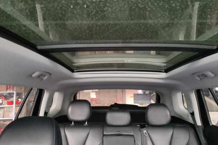 Used Roewe RX5 MAX 2021 Supreme Series 400TGI Automatic Luxury Cabin Edition
