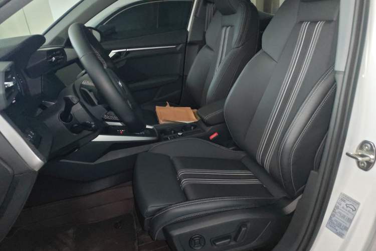 Used Audi A3 2024 A3L Limousine 35 TFSI Fashion Sport Model
