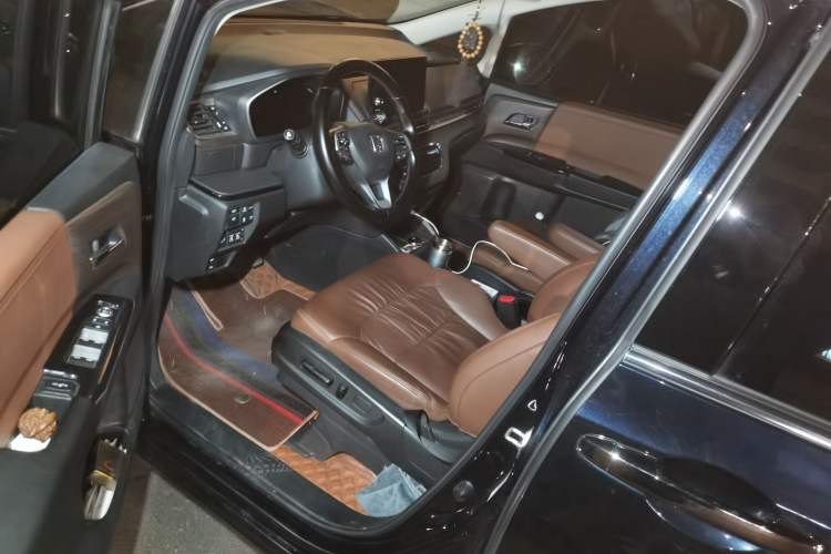 Used Honda Odyssey 2024 2.0L eHEV Sharp·Luxury Edition
