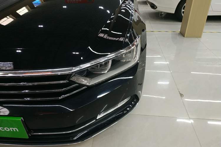 Used Volkswagen Magotan 2019 330TSI DSG Luxury Version China VI Standard
