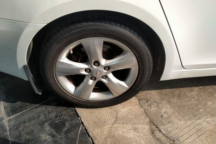 Used Chevrolet Cruze 2013 Hatchback 1.6T Automatic Flagship Model
